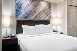  - SpringHill Suites by Marriott Bakersfield