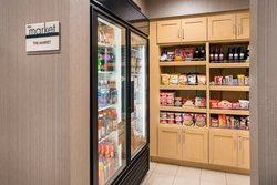  - SpringHill Suites by Marriott Bakersfield