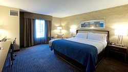  - Holiday Inn Express Southwest Fargo - I-94, Exit 348