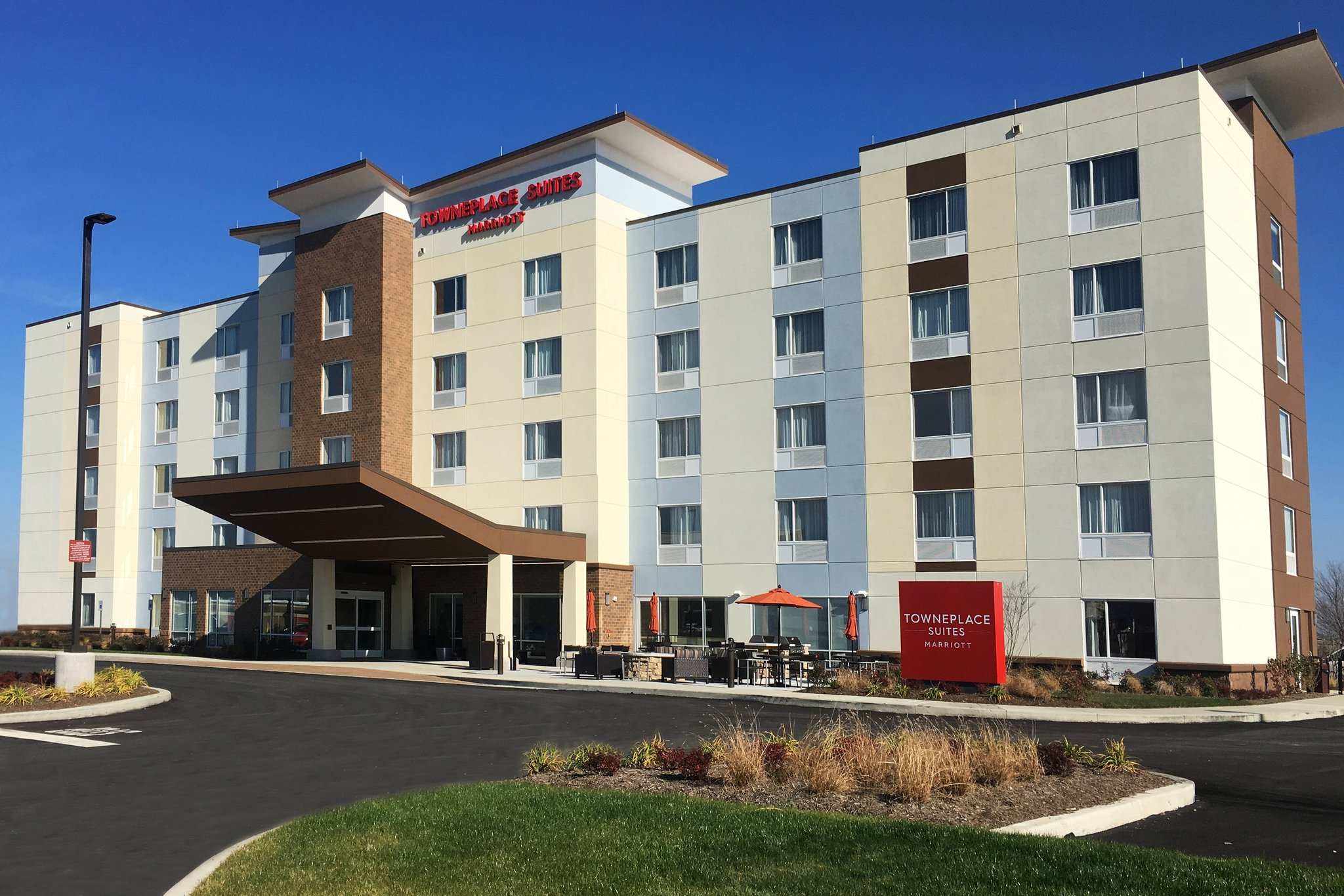 TownePlace Suites by Marriott Grove City Mercer Outlets