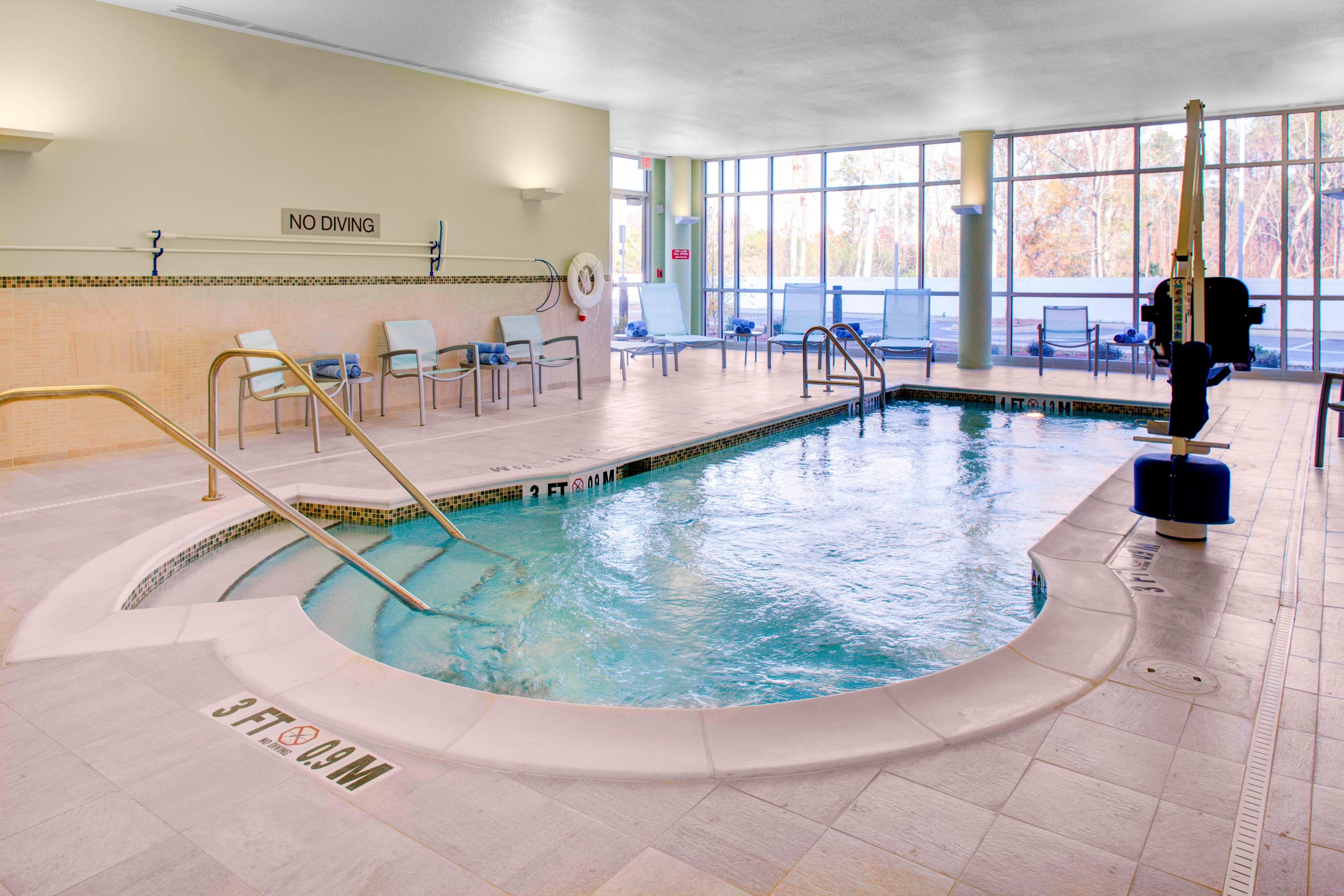 Indoor Hydro-Spa Pool