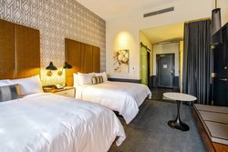  - Watermark Hotel Downtown Baton Rouge - I-110, Exit 1A & 1B