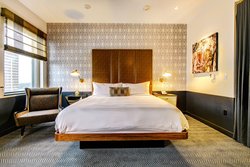  - Watermark Hotel Downtown Baton Rouge - I-110, Exit 1A & 1B