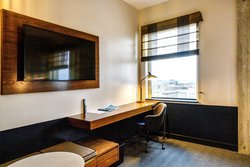  - Watermark Hotel Downtown Baton Rouge - I-110, Exit 1A & 1B