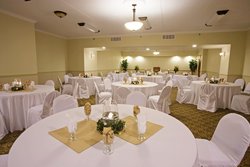  - Holiday Inn Express & Suites Gananoque