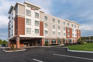 Courtyard by Marriott Littleton - I-495, Exit 80, MA - See Discounts