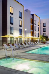  - SpringHill Suites by Marriott Burbank - I-5, Exit 146A