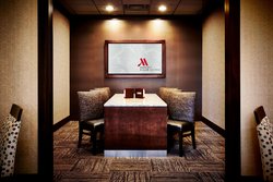  - Marriott Hotel CMH Airport Columbus - I-670, Exit 9