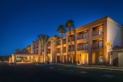  - Courtyard by Marriott Hotel Palm Desert