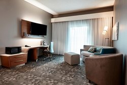  - Courtyard by Marriott CVG Airport Florence - I-71 & I-75, Exit 182