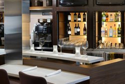  - Courtyard by Marriott South University Fort Worth - I-30, Exit 12A