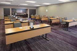  - Courtyard by Marriott South University Fort Worth - I-30, Exit 12A