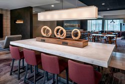  - Courtyard by Marriott Airport Newark - I-78, Exit 58A