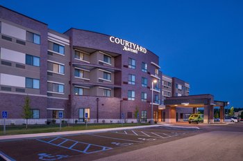 Courtyard by Marriott St. Louis-Chesterfield