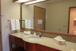  - Holiday Inn Express & Suites Corning - I-5, Exit 630