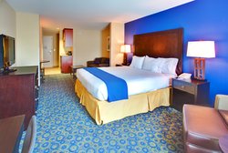  - Holiday Inn Express & Suites Lake Elsinore - I-15, Exit 73