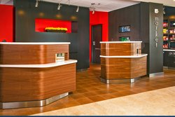  - Courtyard by Marriott Hotel Hampton