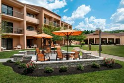  - Courtyard by Marriott Hotel Willow Grove