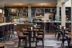  - Courtyard by Marriott Hotel Larkspur