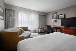  - Courtyard by Marriott Novato - US 101, Exit 458