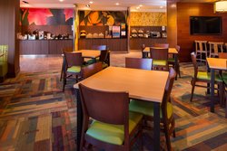  - Fairfield Inn & Suites by Marriott Stow