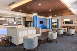  - Holiday Inn Express Visalia