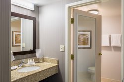  - Courtyard by Marriott Hotel Downtown Providence - I-95, Exit 37B