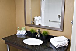  - Holiday Inn Express Pembroke