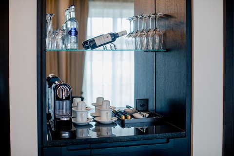 HOTEL SCHWEIZERHOF BERN - Photo 41