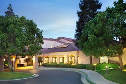  - Courtyard by Marriott Hotel Bakersfield