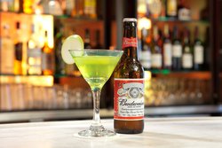  - Courtyard by Marriott Hotel Bakersfield