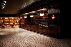  - Adolphus Hotel Dallas - I-35, Exit 428C