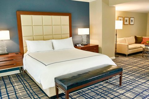 THE ADOLPHUS - Photo 19