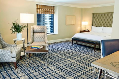 THE ADOLPHUS - Photo 38