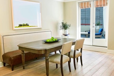 THE ADOLPHUS - Photo 22