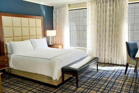 THE ADOLPHUS - Photo 23