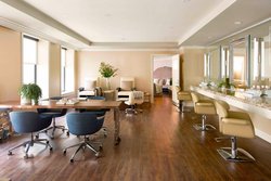  - Adolphus Hotel Dallas - I-35, Exit 428C