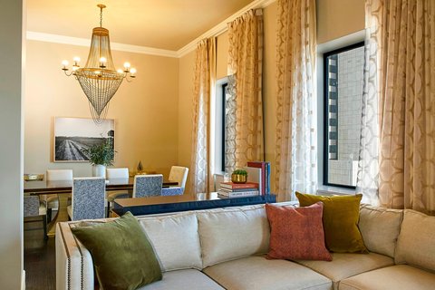 THE ADOLPHUS - Photo 34