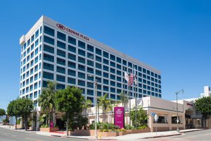 Crowne Plaza Hotel San Pedro CA See Discounts   LAXPV 4580342425 F 