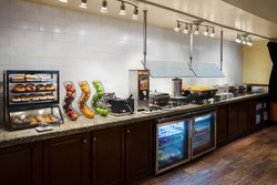  - Marriott Hotel Santa Ynez Valley Buellton - US 101, Exit 140