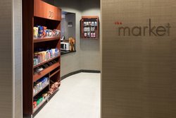  - Courtyard by Marriott Valencia - I-5, Exit 172