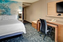  - Courtyard by Marriott Middleburg Heights - I-71, Exit 235