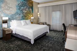  - Courtyard by Marriott Westlake - I-90, Exit 159