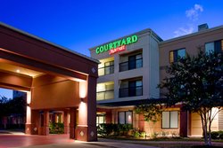  - Courtyard by Marriott Hotel College Station