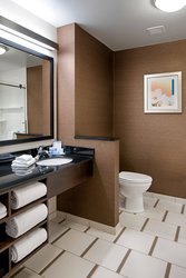  - Fairfield Inn & Suites by Marriott North Columbus