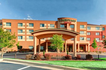 Courtyard by Marriott Anniston Oxford