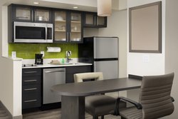  - Candlewood Suites West Alexandria - I-395, Exit 3 & 3B