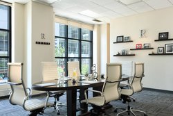  - Renaissance by Marriott Downtown Chicago