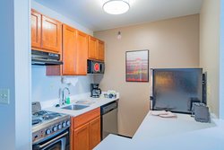  - TownePlace Suites by Marriott Streetsboro - I-80, Exit 187