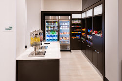  - Holiday Inn & Suites Farmington Hills